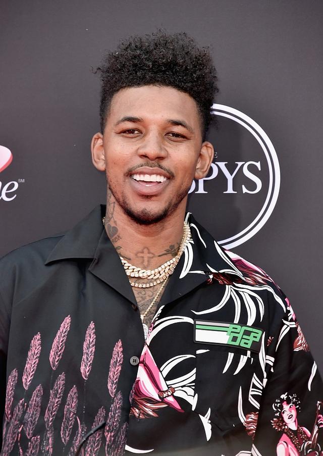 公牛内线受限难挽败局（内线受制，公牛难逃失利）