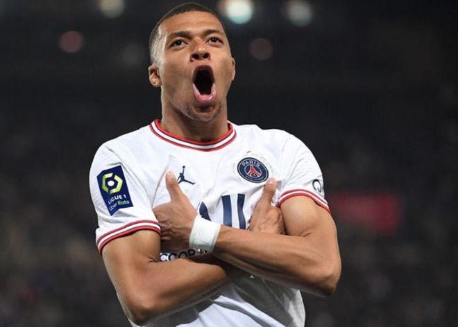 意甲前瞻：莱切联赛主场未尝胜绩，都灵上轮吞下惨败（意甲前瞻：莱切主场仍难求一胜，都灵上轮惨败收场）