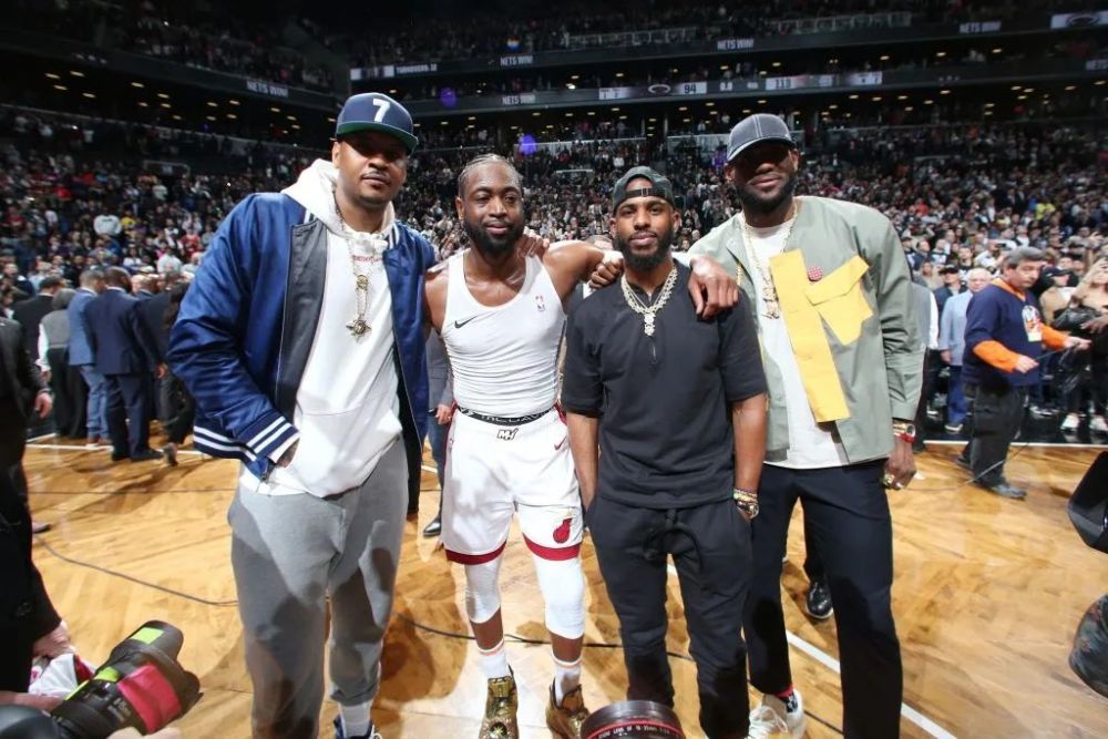 态度积极表现中等：谢尔基vs乌克兰个人集锦（积极投入、发挥中规中矩：谢尔基对阵乌克兰个人集锦）