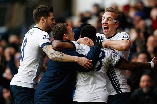 里程碑，恰尔汗奥卢出战利物浦迎来国米生涯200场（恰尔汗奥卢战利物浦达成国米生涯200场里程碑）