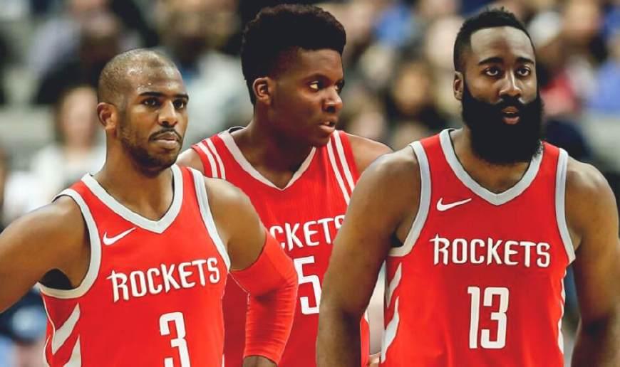 雷霆靠团队篮球获大胜（雷霆凭借团队配合大胜）