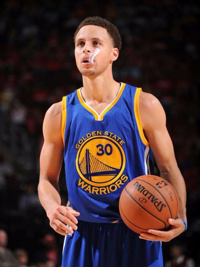 常规赛6｜外线火力不足，客场不敌上海（常规赛第六轮｜外线哑火，客场负于上海）