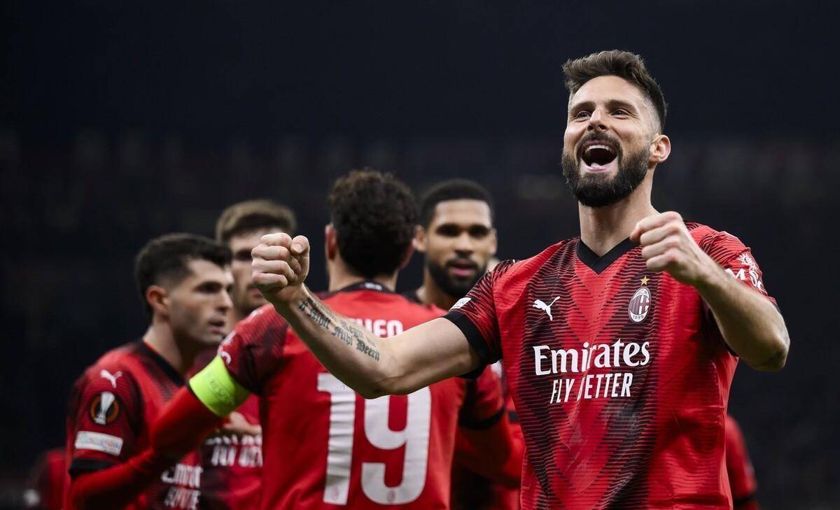 记者：巴洛特利与达曼协作的传闻不实，没有球队有意签下他（记者否认巴洛特利将与达曼联手的传闻，暂无球队愿意签下他）