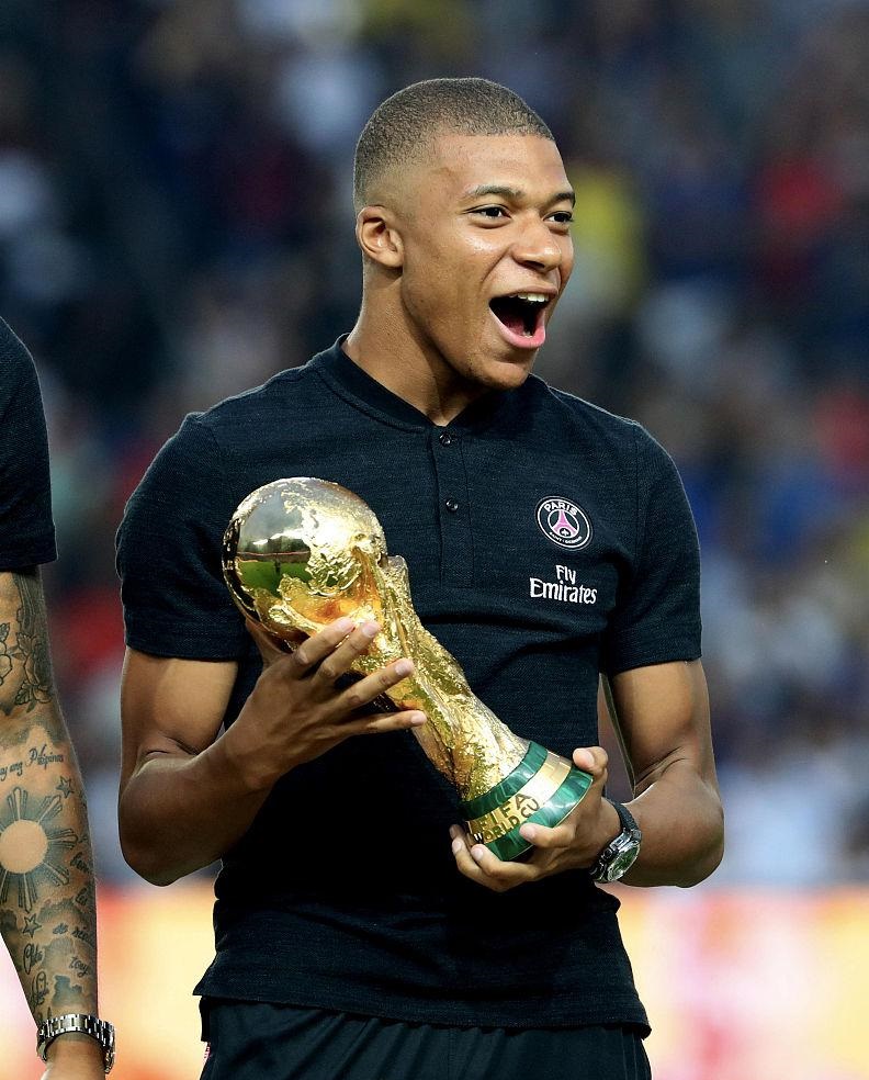 日职乙战报：山本樱太梅开二度，山口雷法3-2战胜RB大宫松鼠（J2联赛战报：山本樱太独中两元，山口雷法3比2力克RB大宫松鼠）