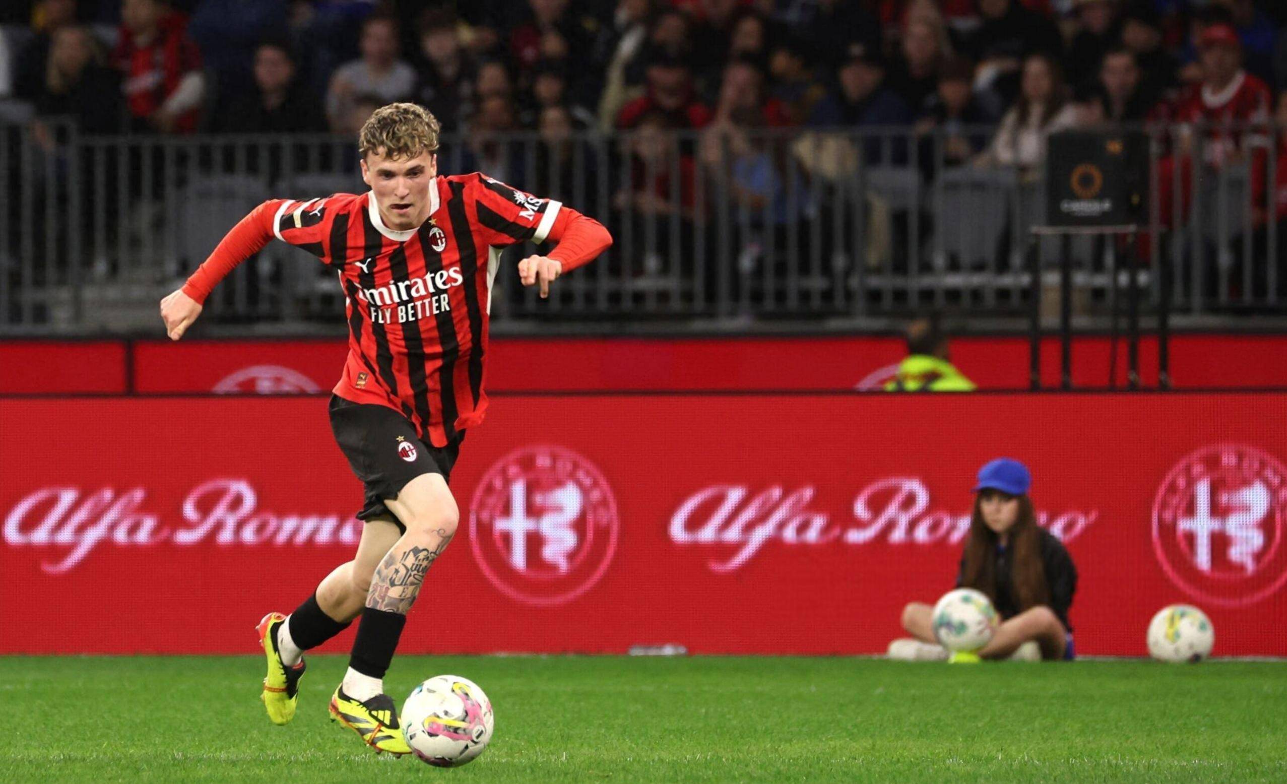 近15年谷歌每年搜索量最高球员：C罗10次断崖领先，梅西仅1次（过去15年谷歌年度最热球员榜：C罗10次遥遥领先，梅西仅一次）