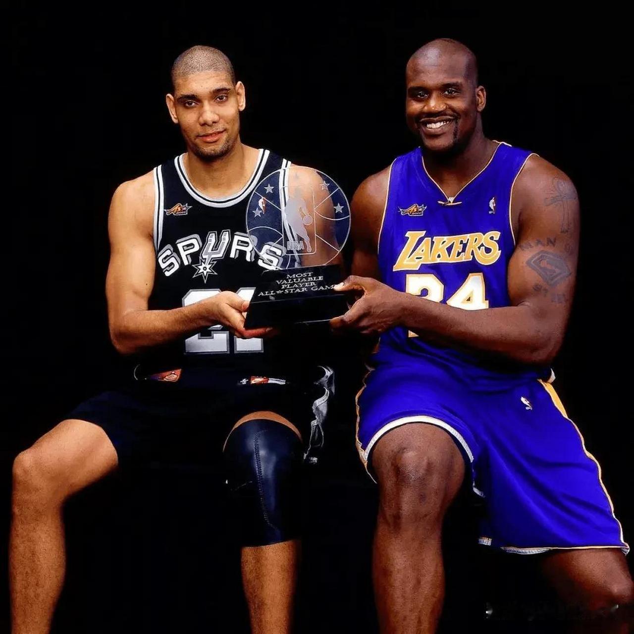 绿帽哥：阿莫林将在下赛季离开，格拉斯纳希望执教曼联（报道：阿莫林下赛季将离队，格拉斯纳有意执教曼联）