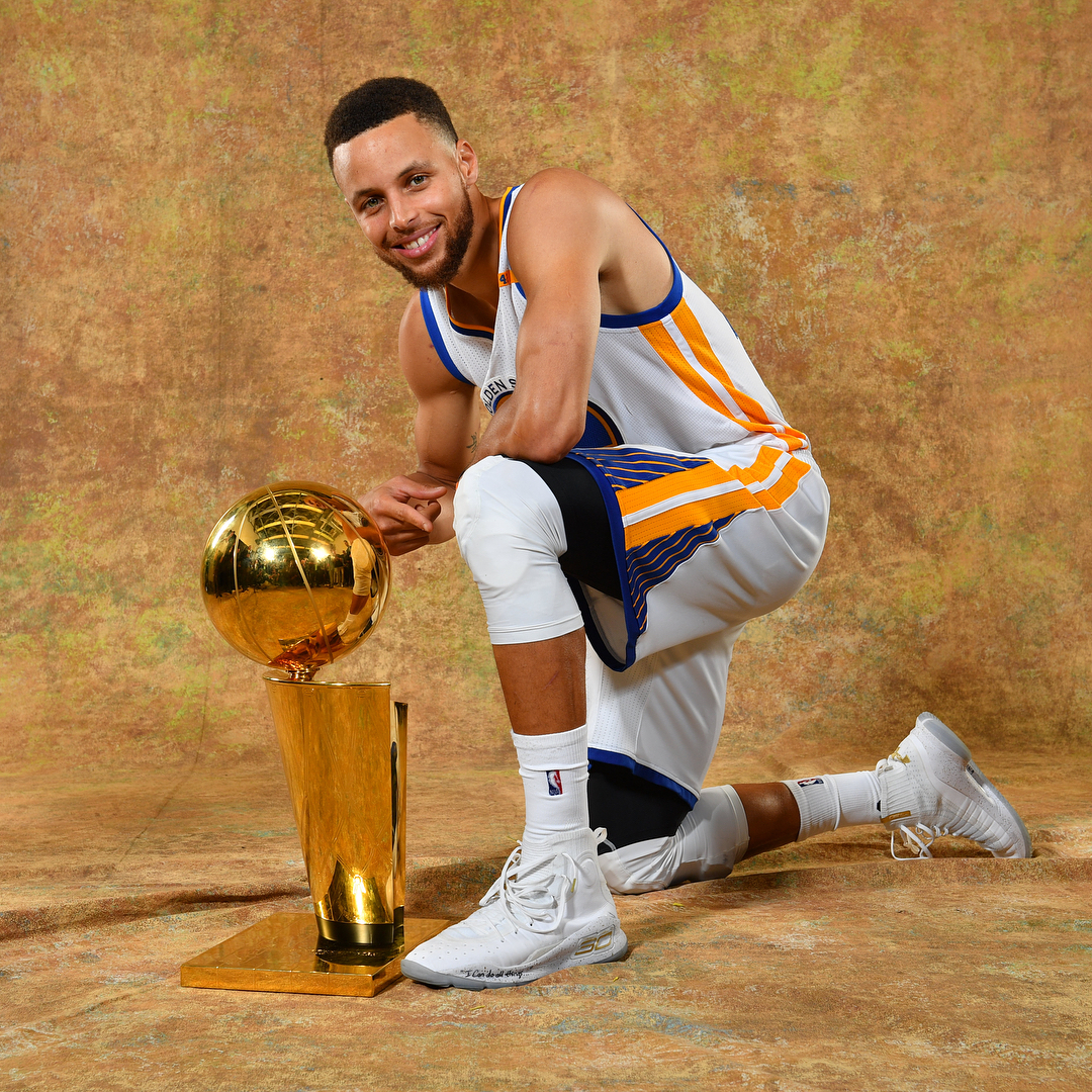 劳塔罗2025年12场欧冠进12球，欧冠主场连续5场破门（劳塔罗2025年欧冠12战12球，主场已连进5场）