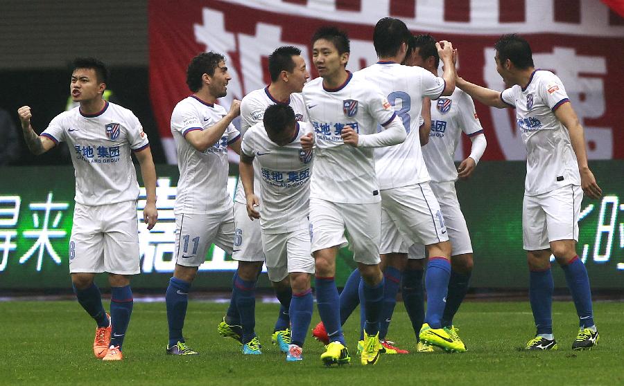 马雷斯卡：埃斯特旺像个旧时代的孩子，他不沉迷于手机和社媒（马雷斯卡：埃斯特旺有老派气质，不迷恋手机和社媒）