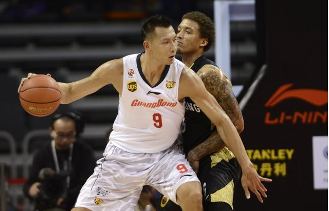 大卫-路易斯：最大遗憾是没和巴黎拿欧冠；恩里克是我的榜样（大卫-路易斯：未能随巴黎夺欧冠是我最大遗憾，恩里克是我榜样）