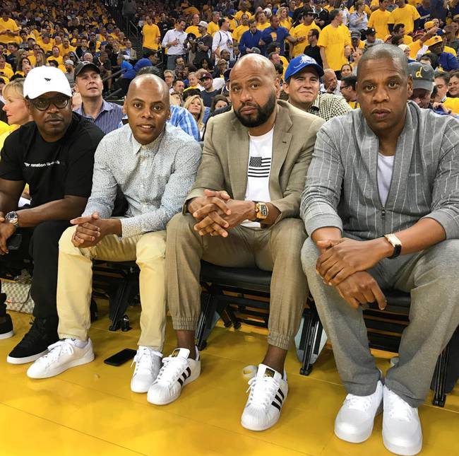 阿达尼：阿根廷并非世界杯夺冠最大热门；罗德里比佩德里重要（阿达尼称阿根廷非世界杯头号热门 罗德里比佩德里更关键）